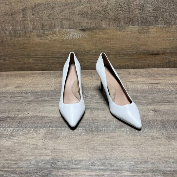 Banana Republic Madison White Leather Pumps Women's Size 7.5 - Picture 6 of 7
